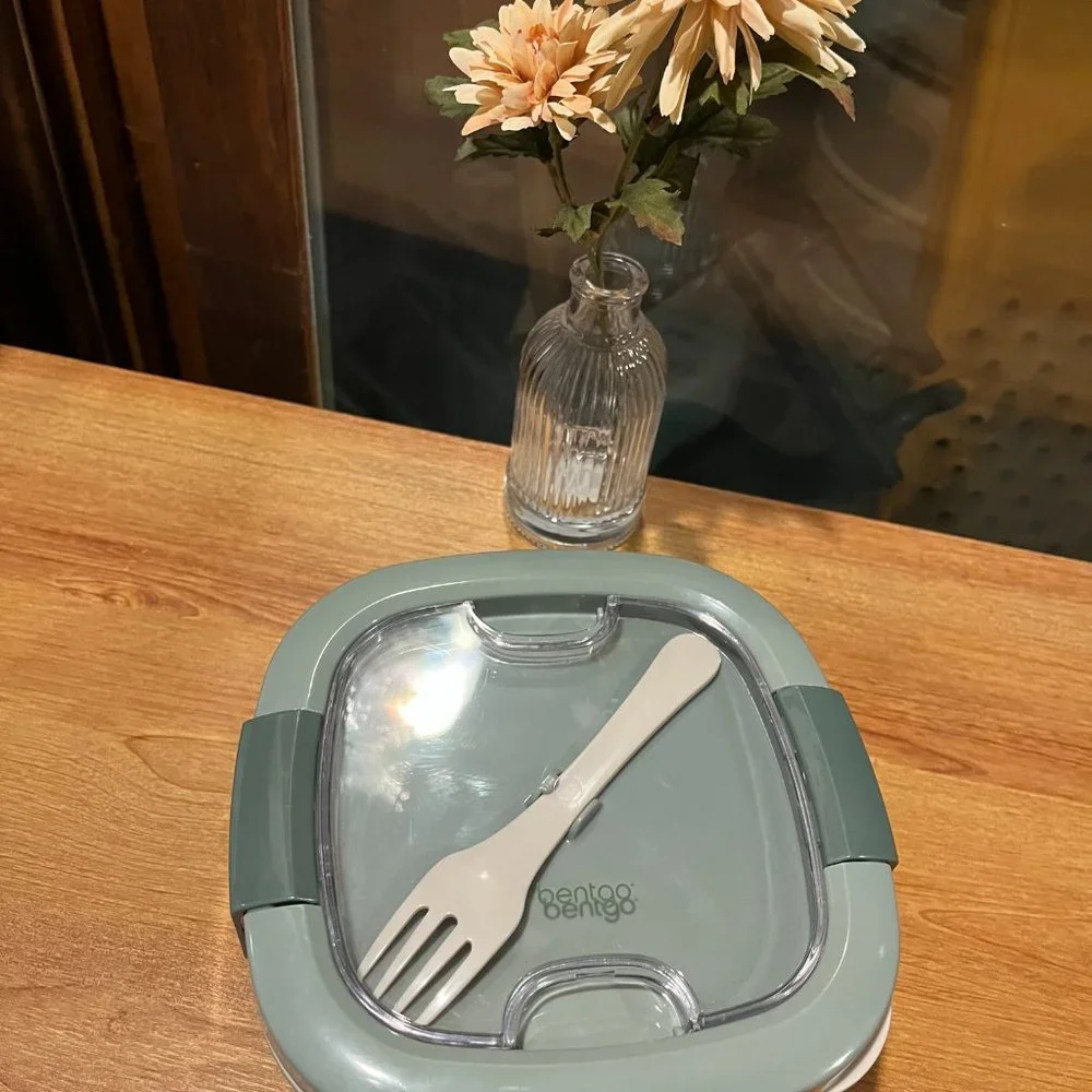 Bentgo Salad Container in Khaki Green - Picture 2 of 2